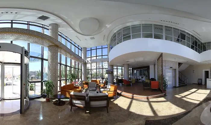 Yol Is Ξενοδοχείο Άδανα